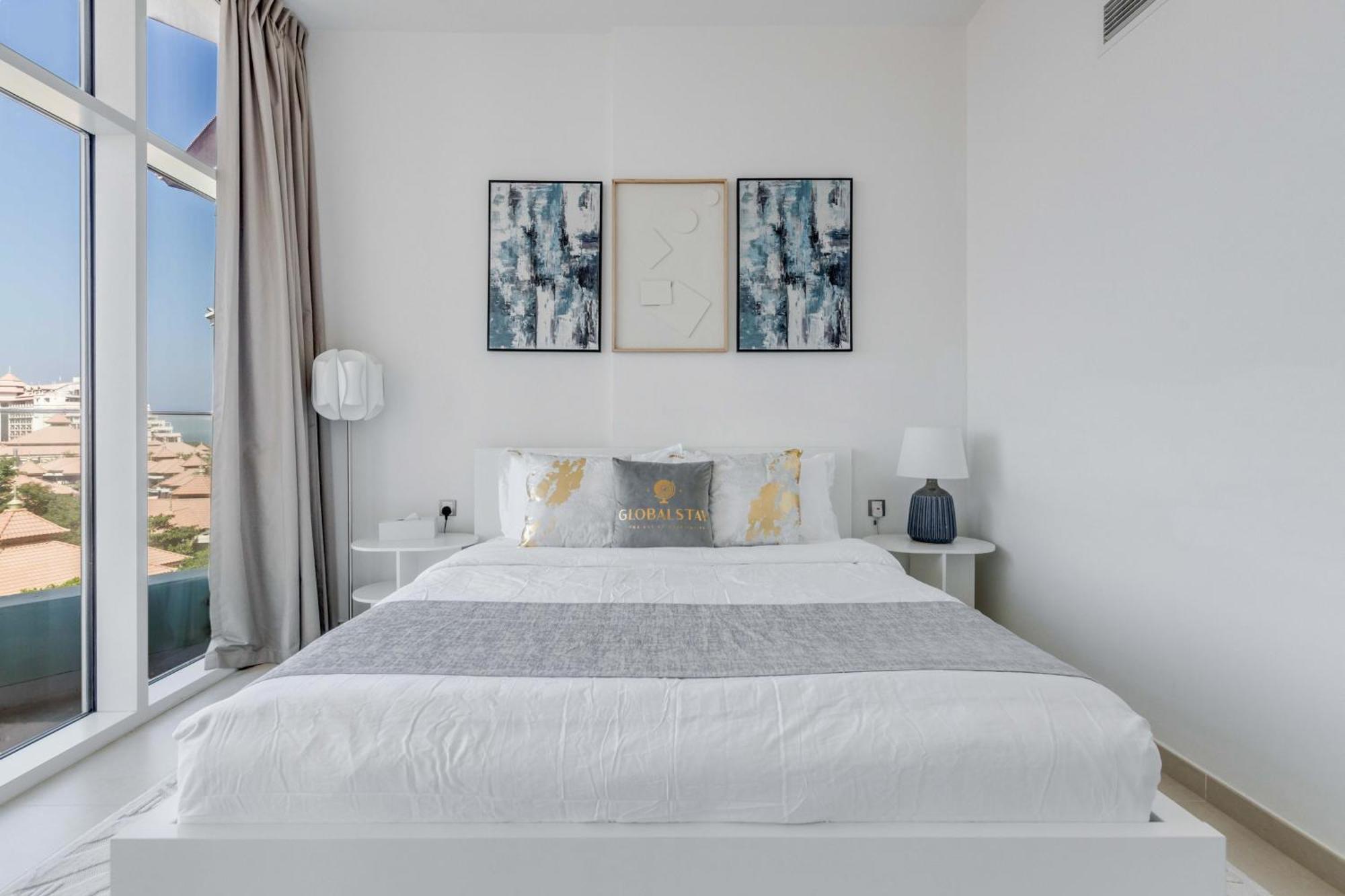 Luxury Azizi Mina Beachfront Apartments Dubai Exterior photo
