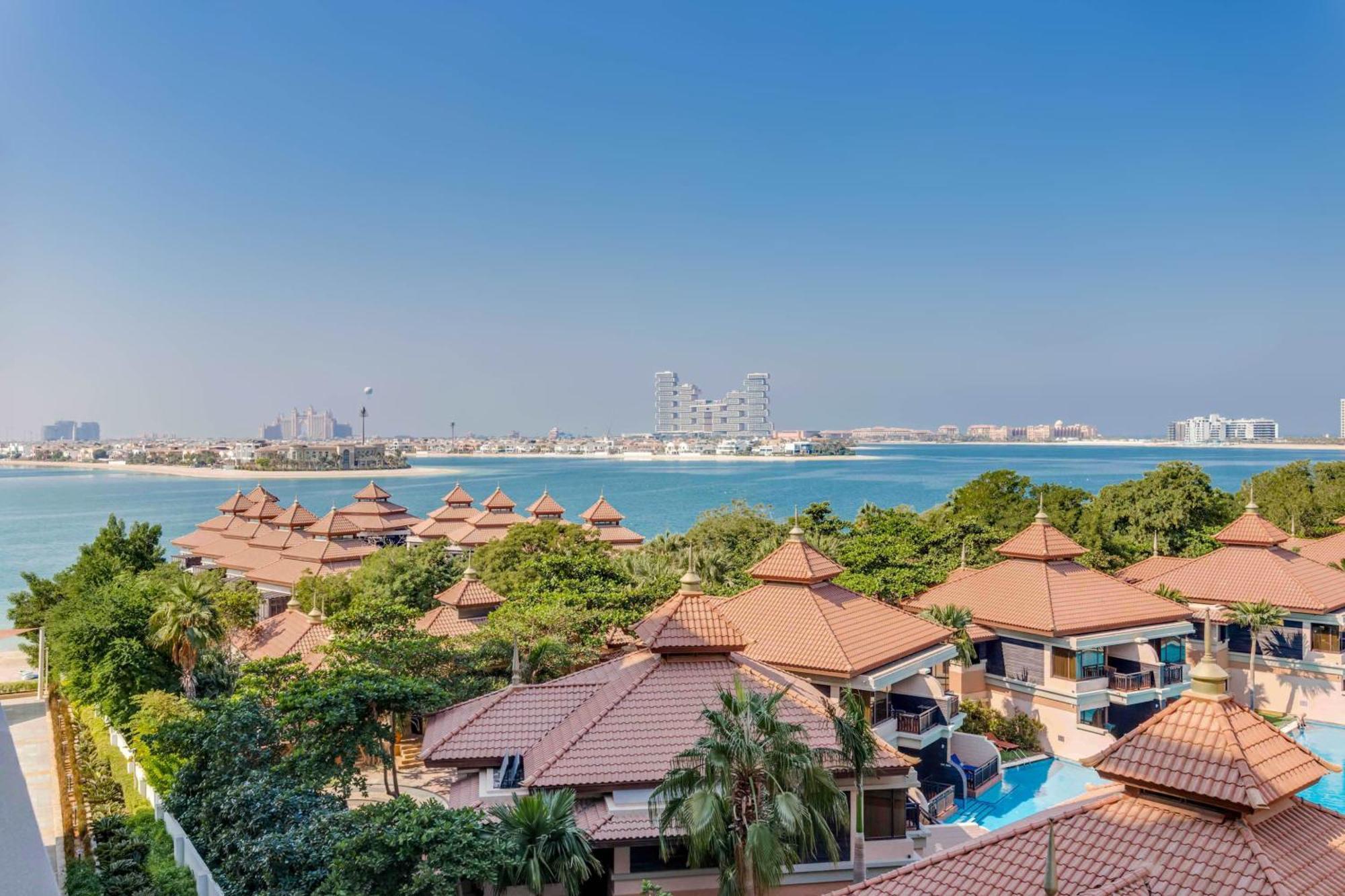 Luxury Azizi Mina Beachfront Apartments Dubai Exterior photo