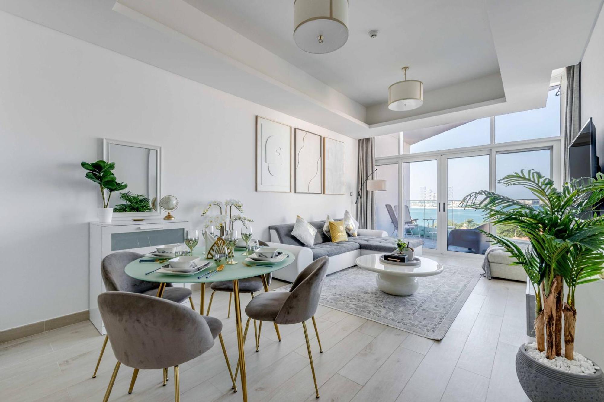 Luxury Azizi Mina Beachfront Apartments Dubai Exterior photo