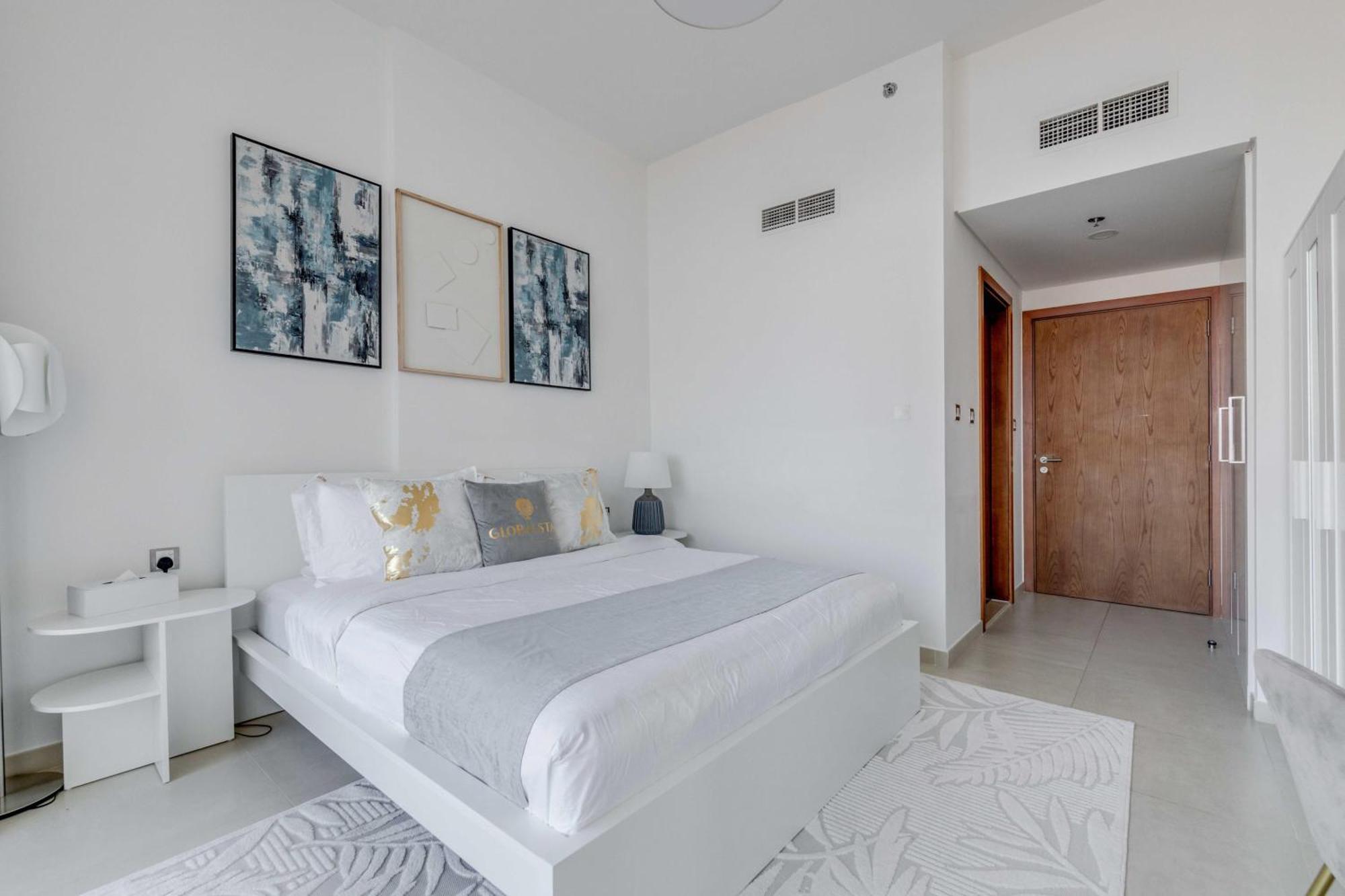 Luxury Azizi Mina Beachfront Apartments Dubai Exterior photo