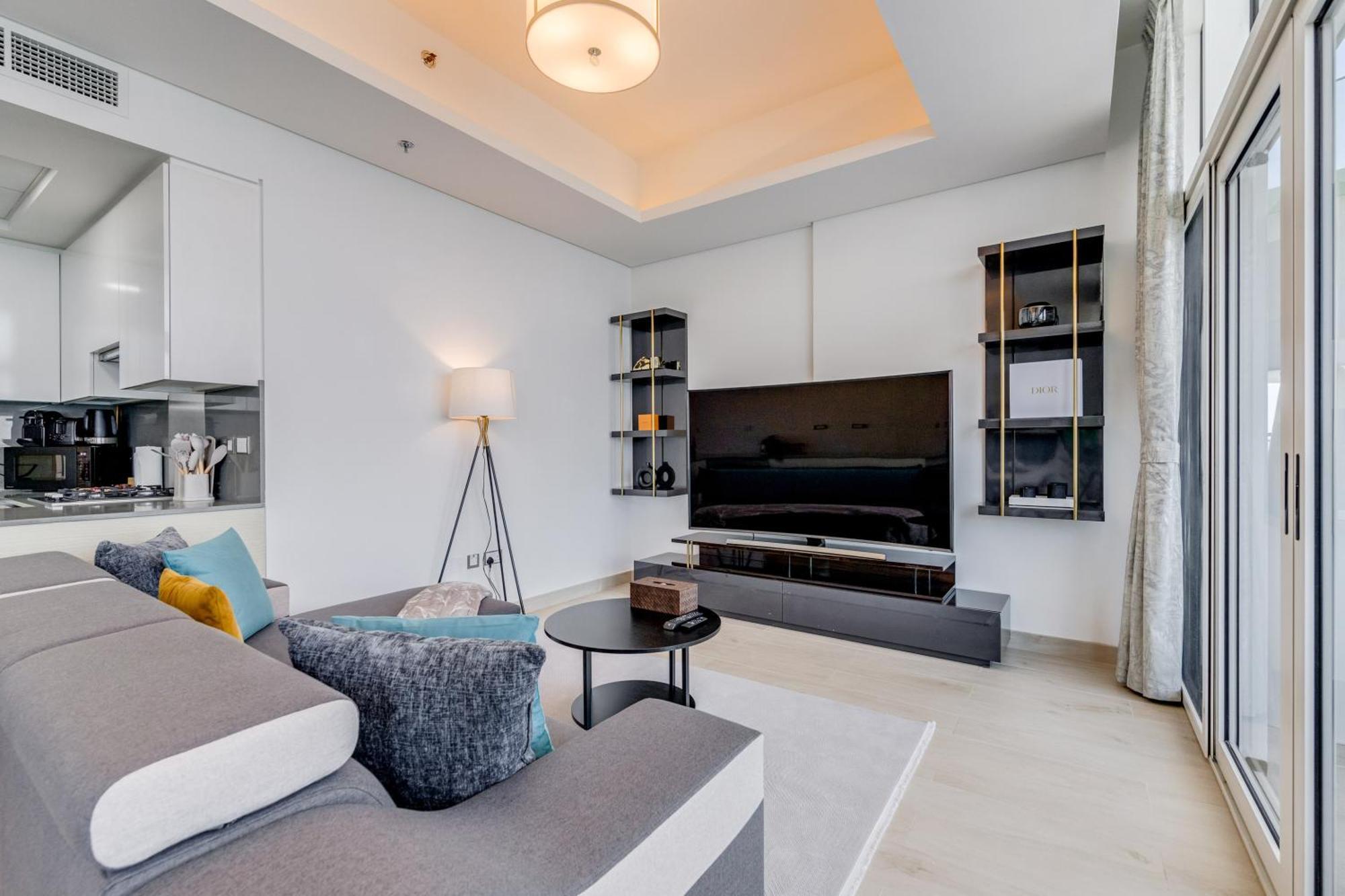 Luxury Azizi Mina Beachfront Apartments Dubai Exterior photo